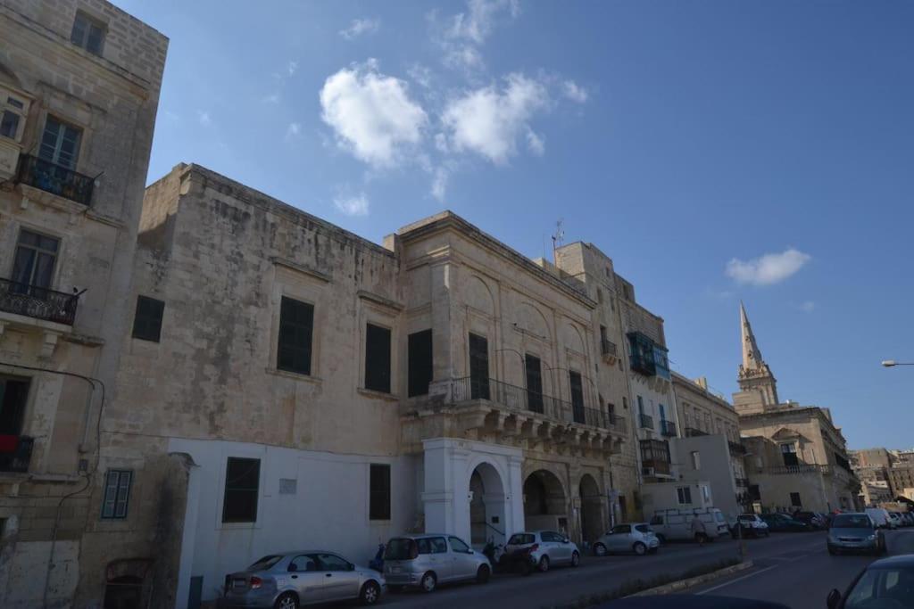 Vallettadreamsuites Groud Floor Shared Sea View Rooof Terrace Exterior foto